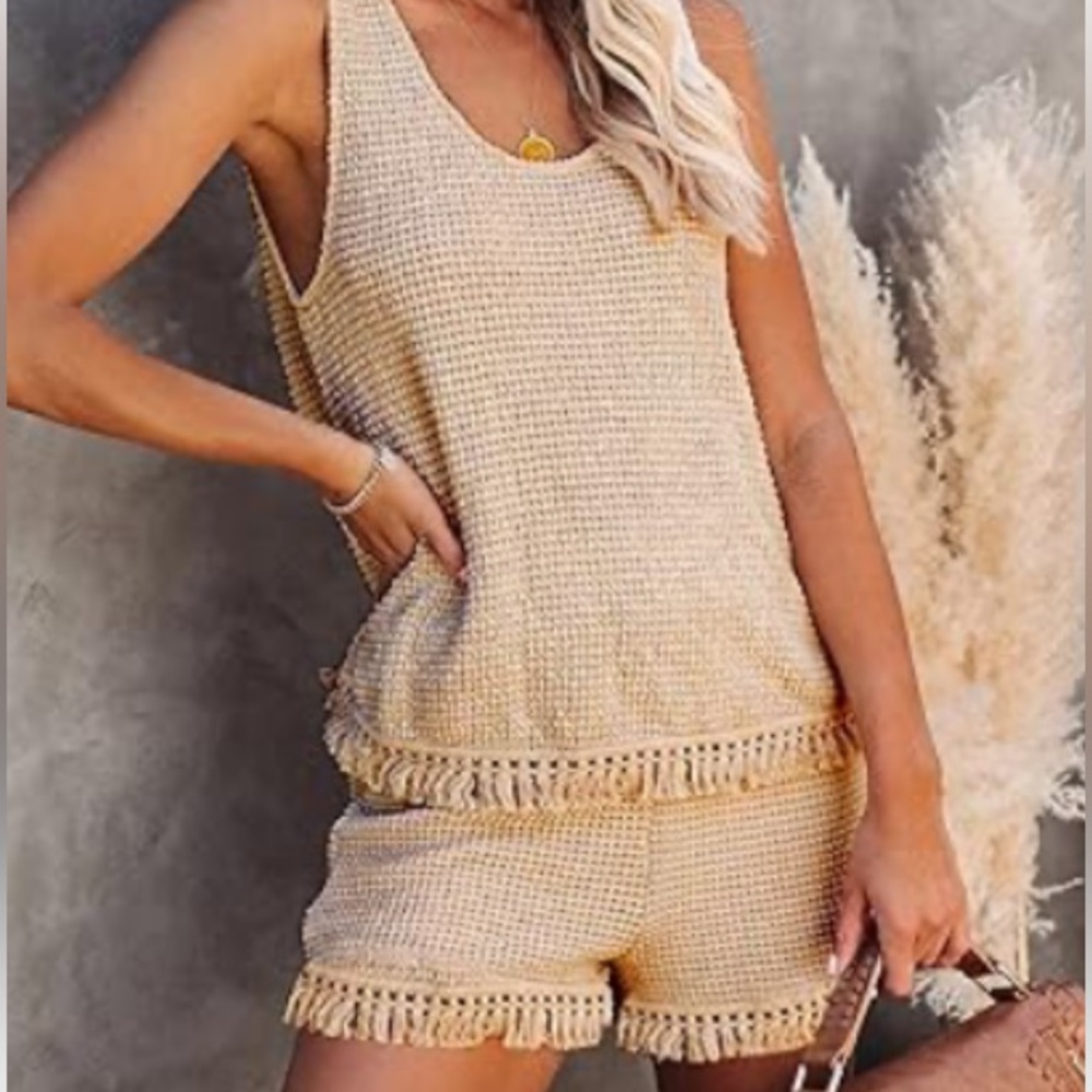 Women's Tan Woven Shorts set sz L